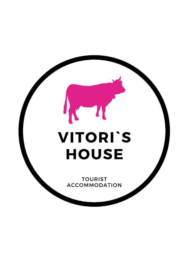 Vitori'S House Tourist Accommodation Ahedo المظهر الخارجي الصورة